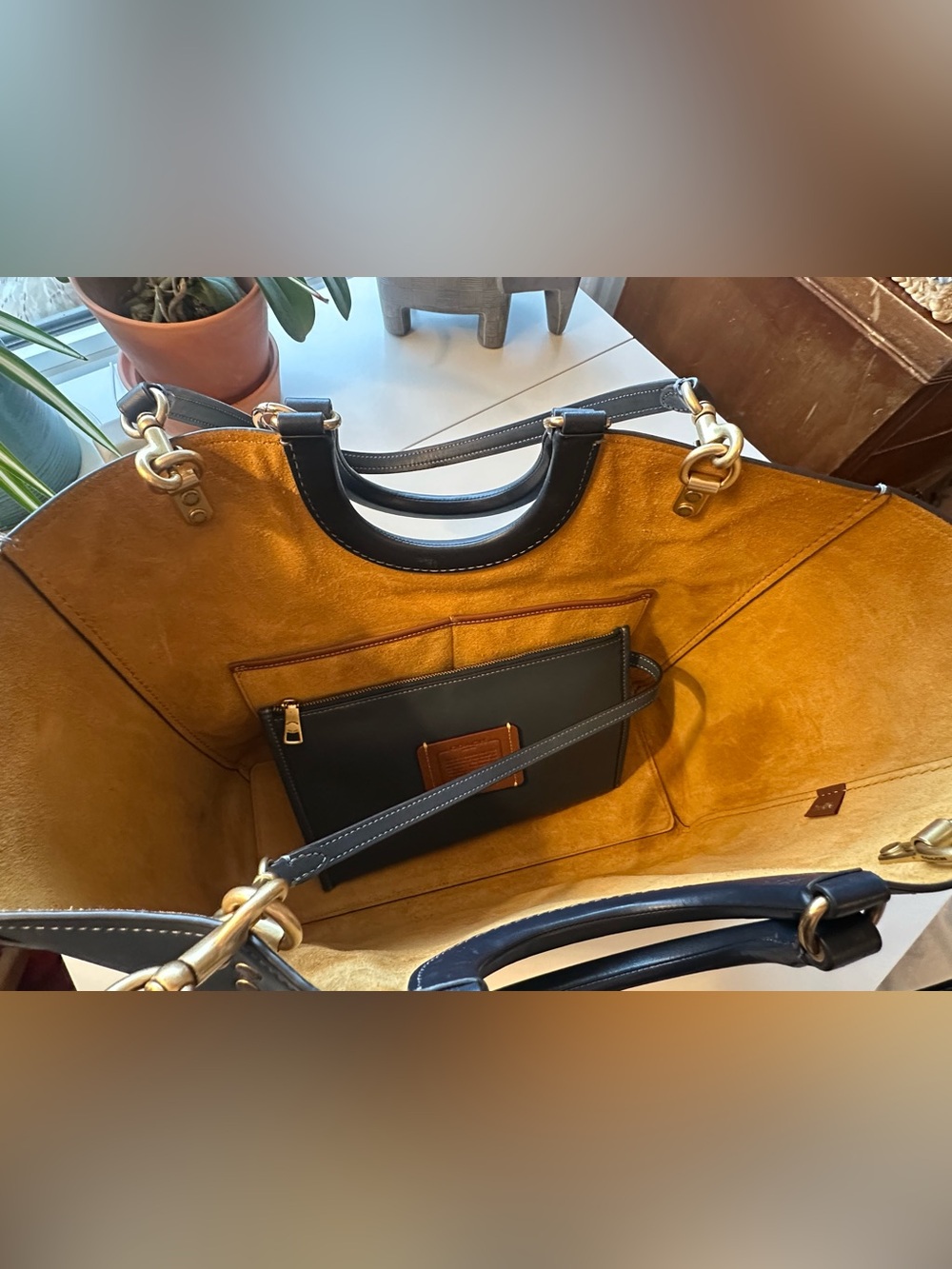 Coach Rae Tote - Picture 8 of 9